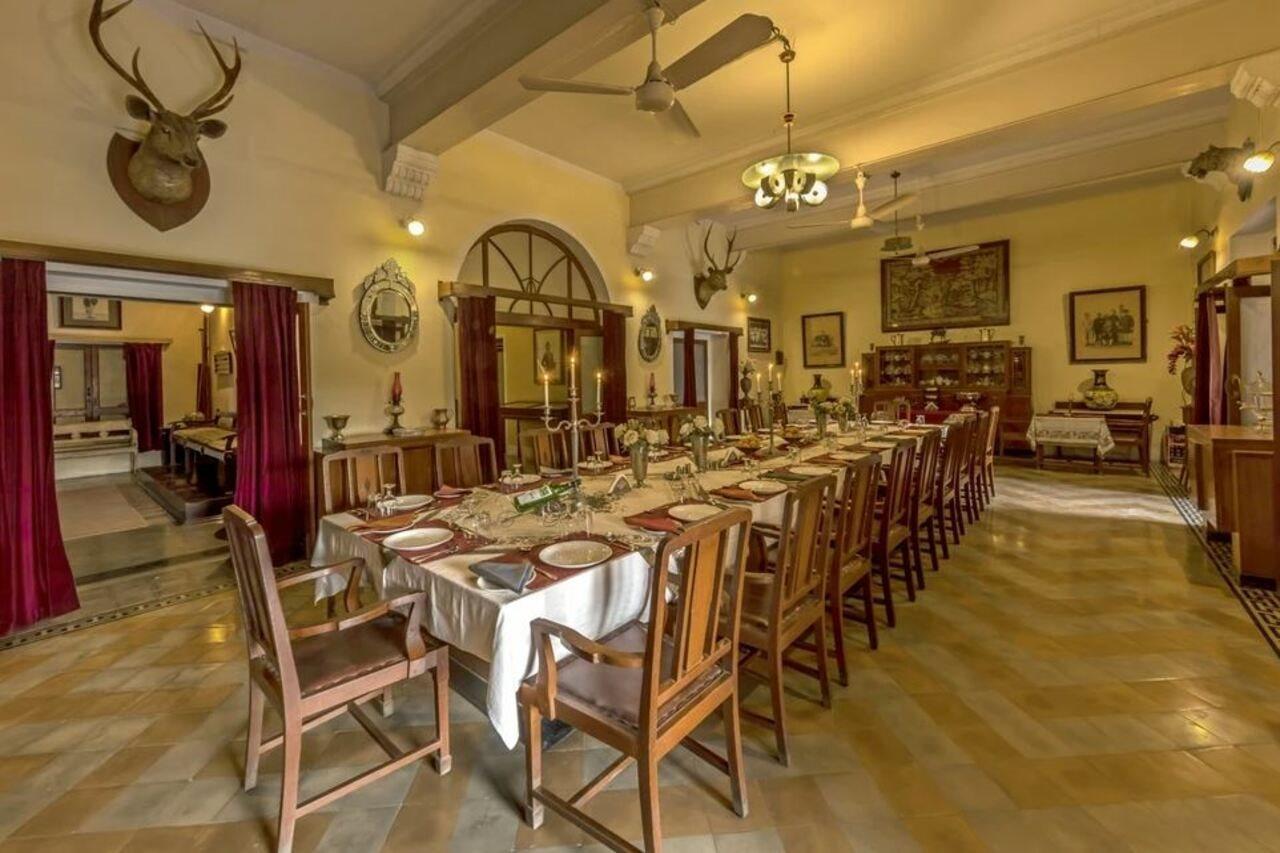 Bhanwar Vilas Palace Karauli Buitenkant foto