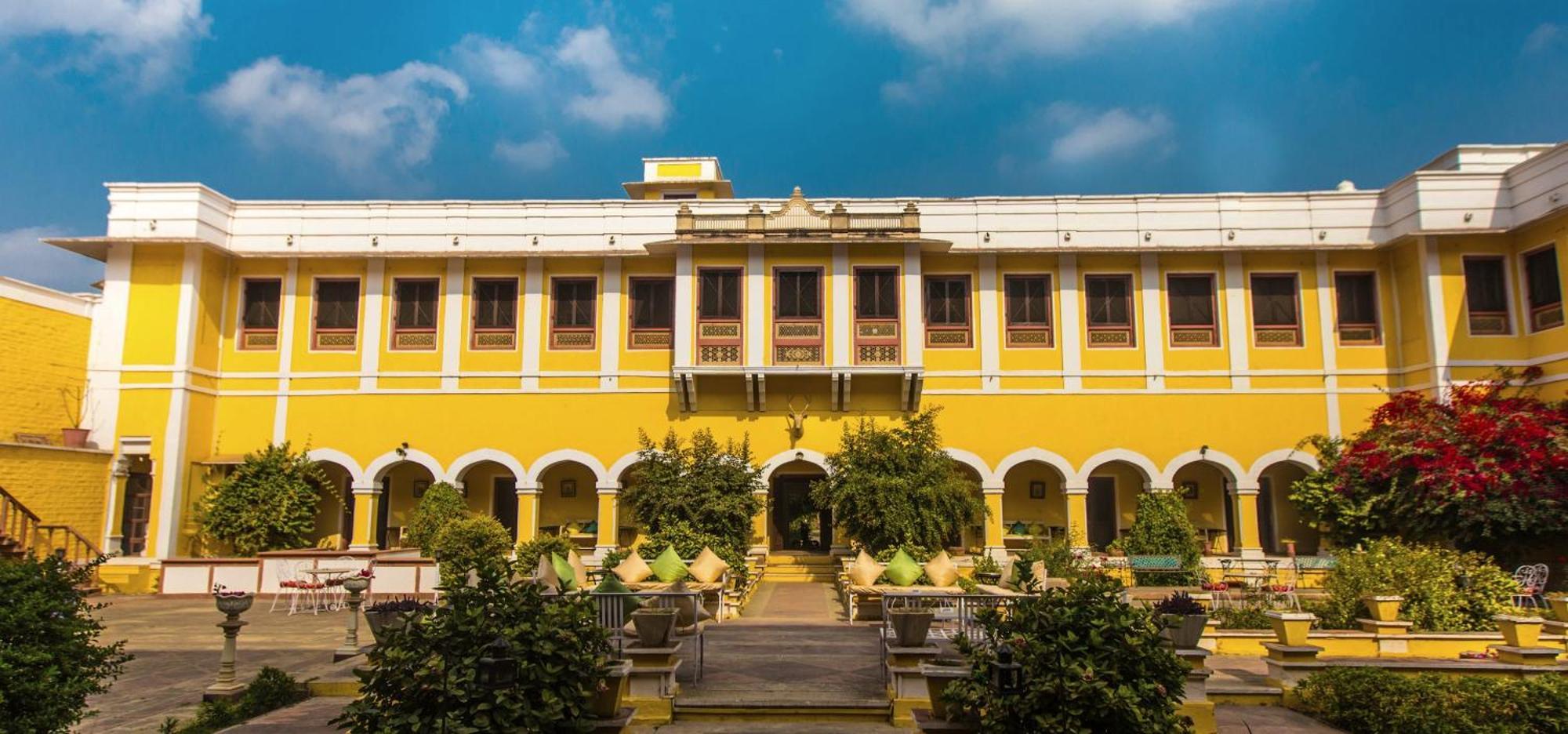 Bhanwar Vilas Palace Karauli Buitenkant foto