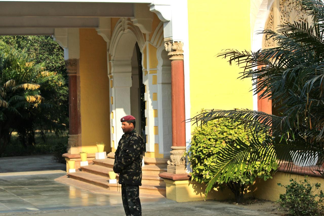 Bhanwar Vilas Palace Karauli Buitenkant foto
