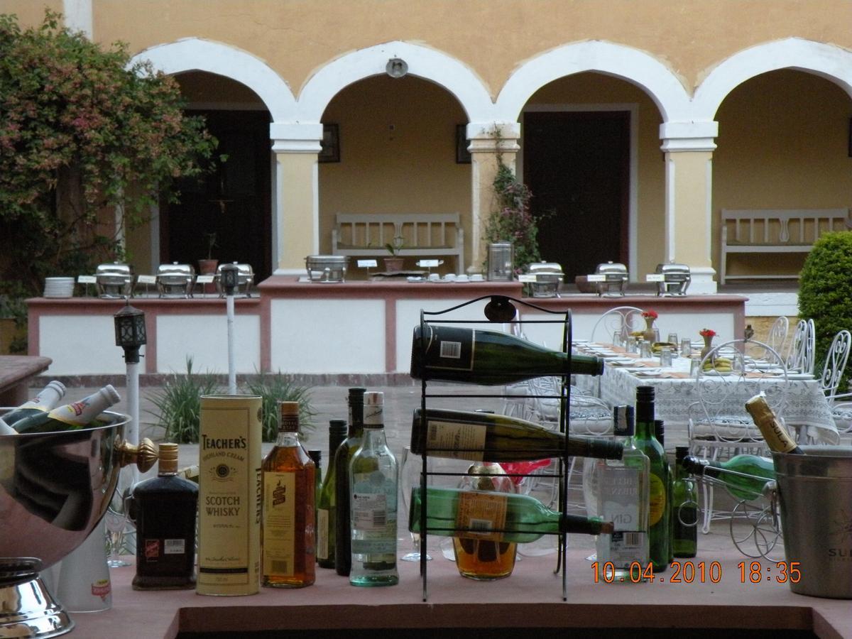 Bhanwar Vilas Palace Karauli Buitenkant foto
