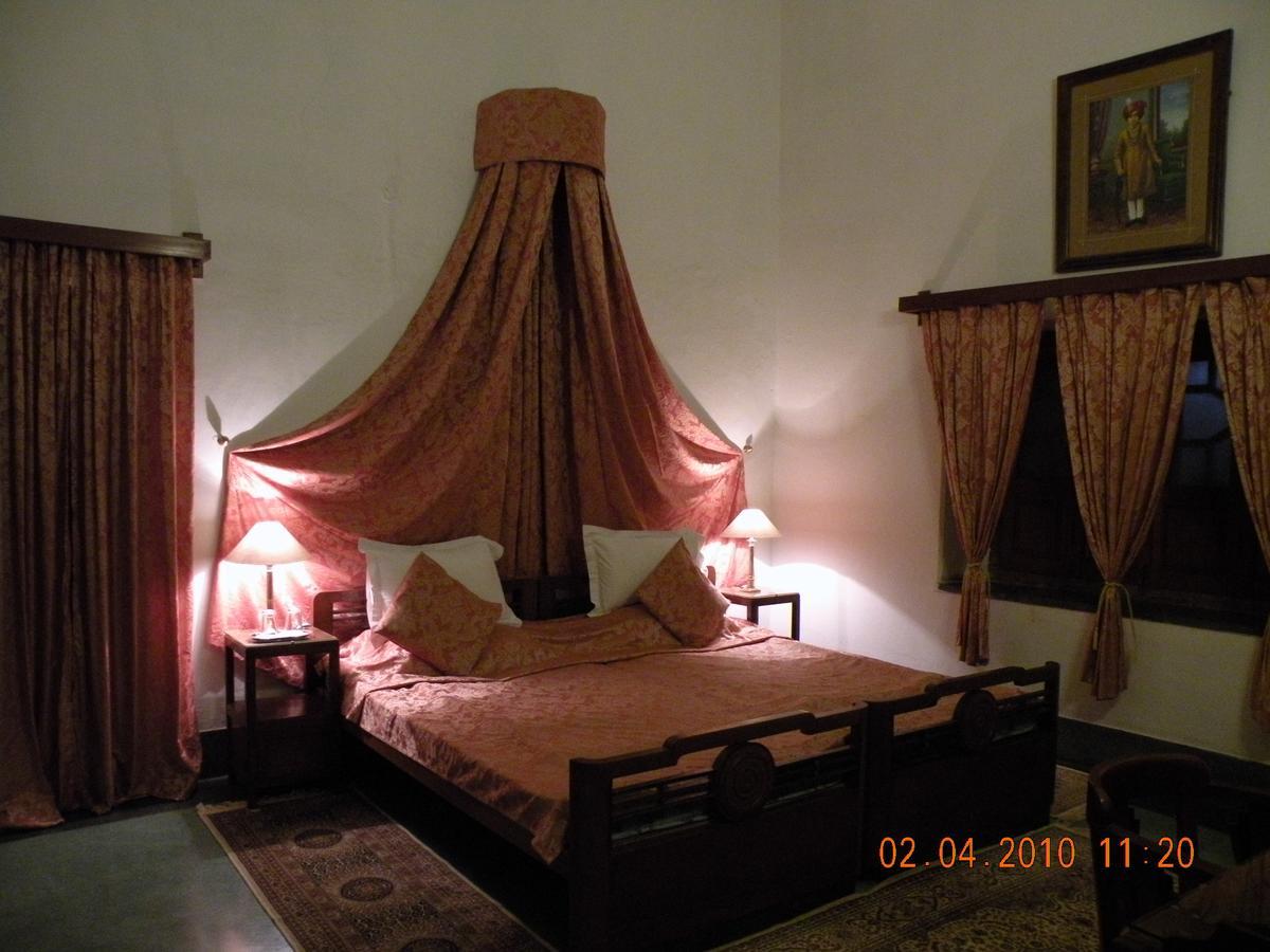 Bhanwar Vilas Palace Karauli Buitenkant foto