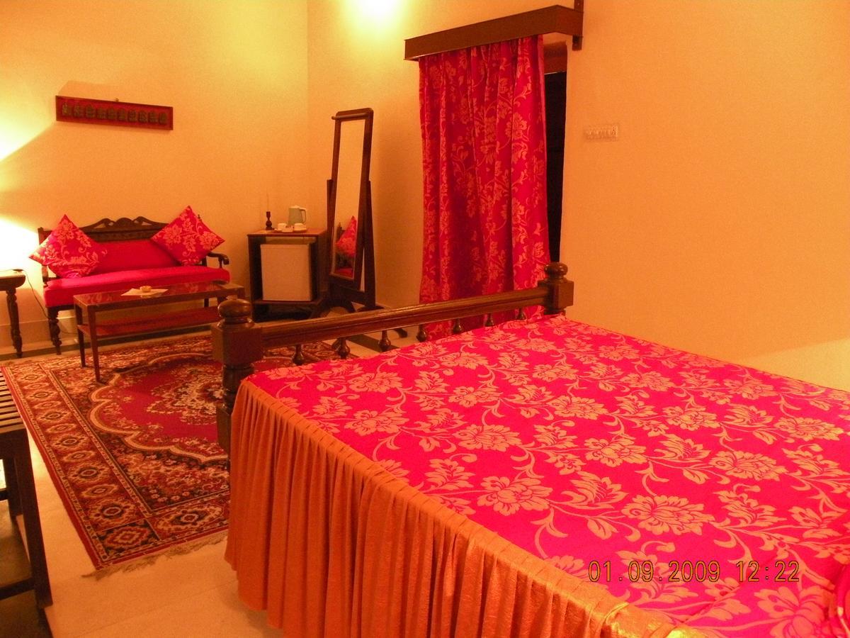 Bhanwar Vilas Palace Karauli Buitenkant foto