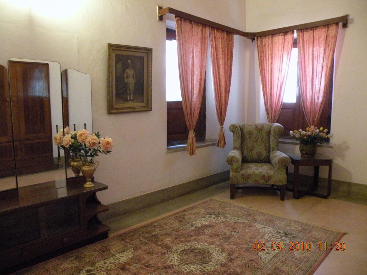 Bhanwar Vilas Palace Karauli Buitenkant foto