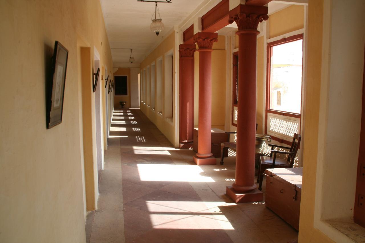 Bhanwar Vilas Palace Karauli Buitenkant foto
